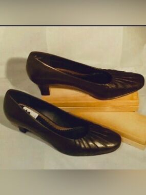 Naturalizer Allie Leather Shoes Dk Brown size 8.5